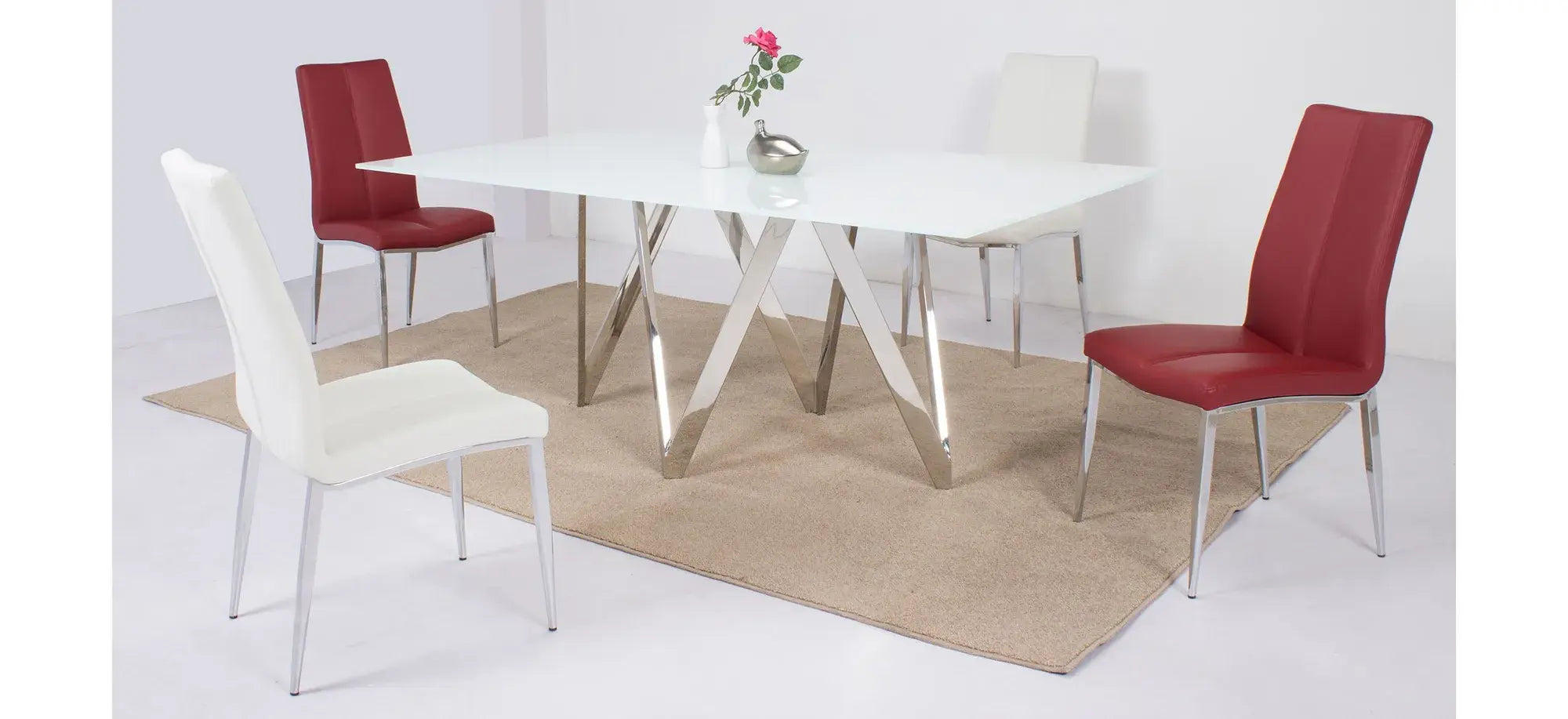 Abigail Table