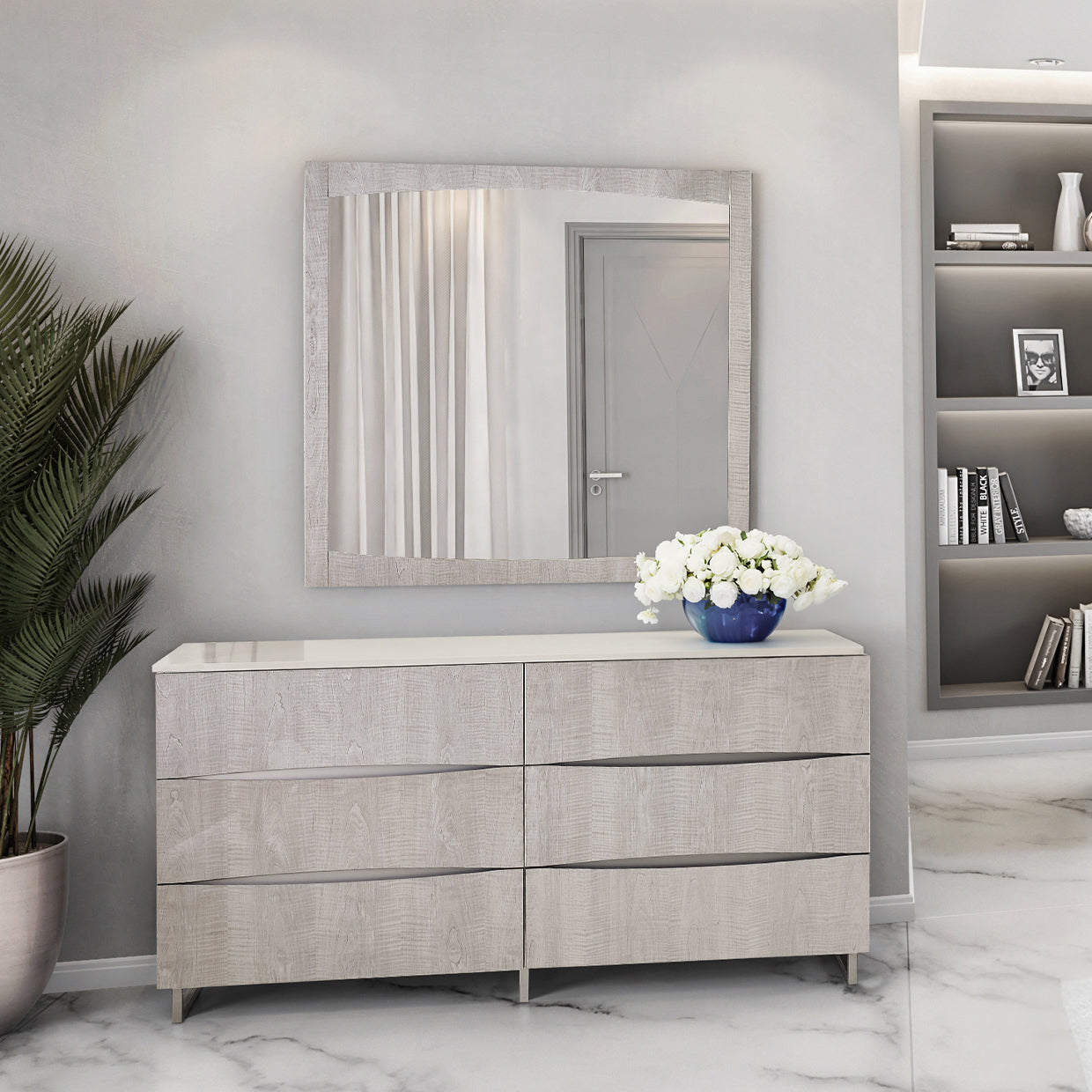 Marin Dresser
