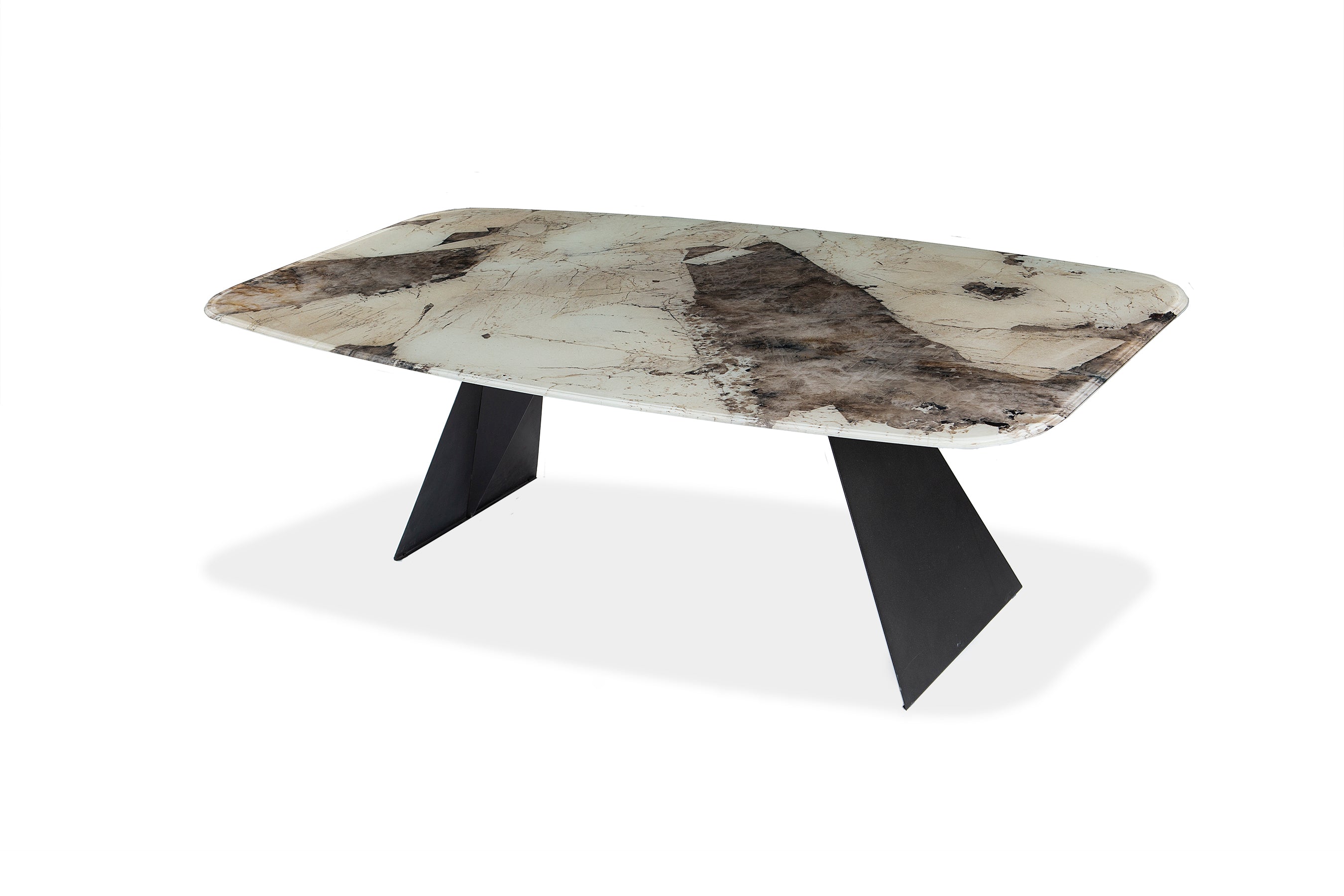 Hugo Table