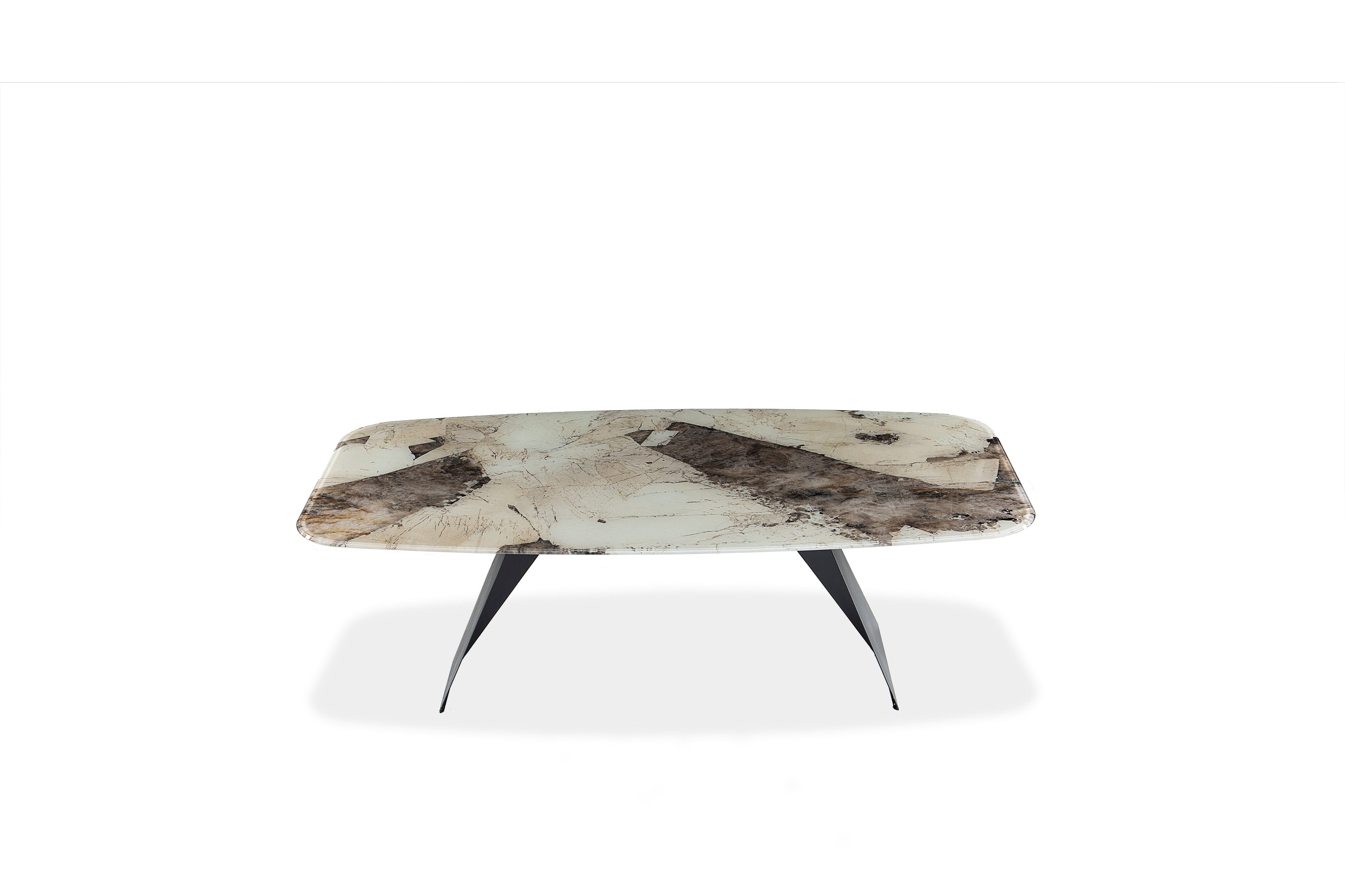 Hugo Table