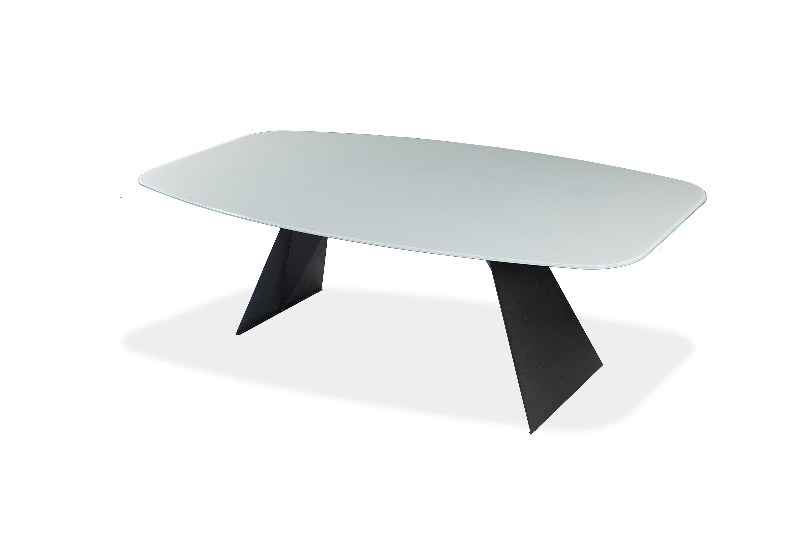 Hugo Table