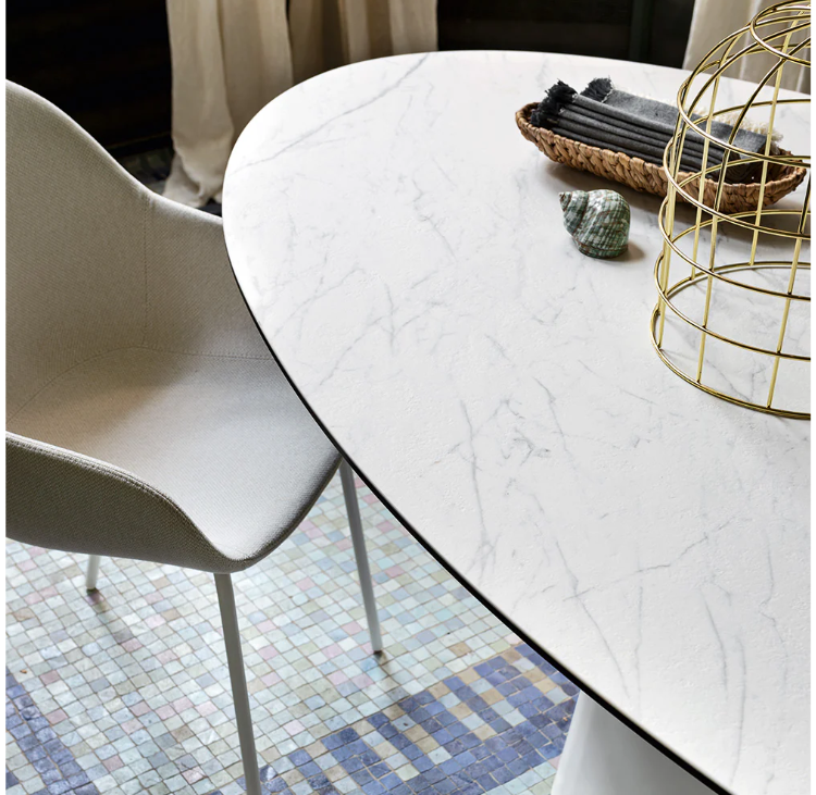 Ellise Oval Table