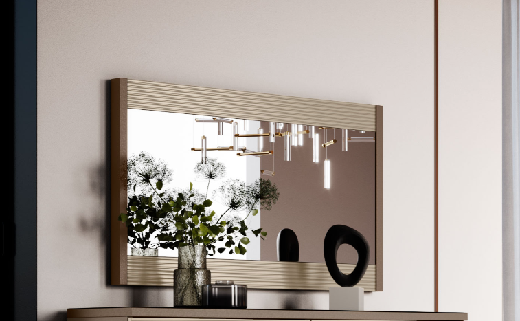 Linea Mirror