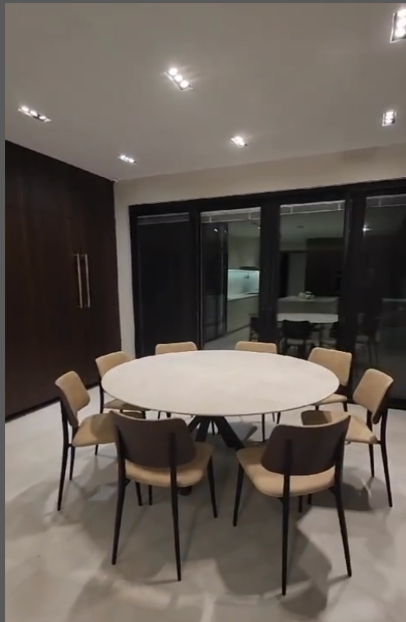 Jason Chair